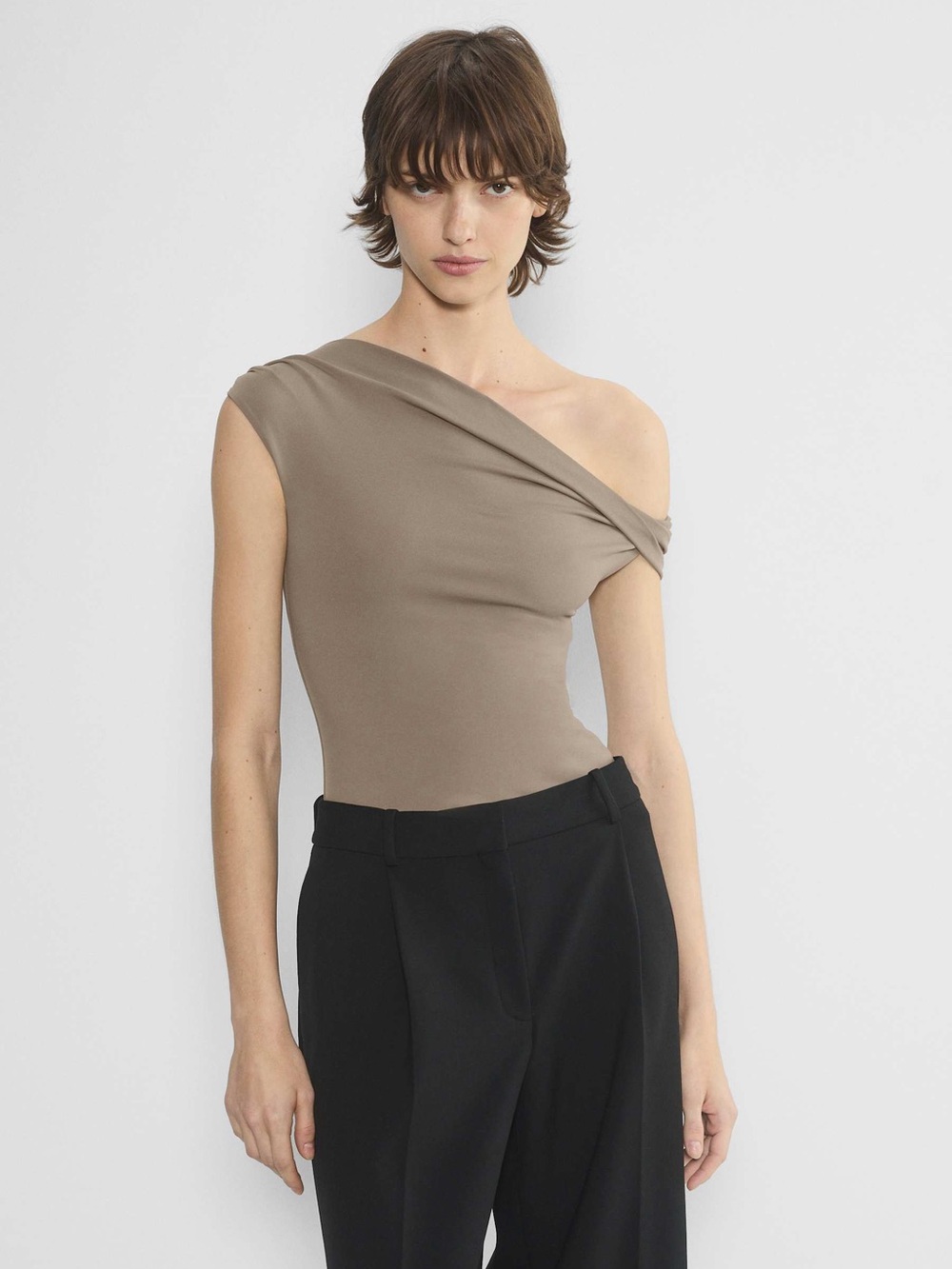 Aritzia Original Contour Ravish Top  in Turner Taupe Size 2XS New